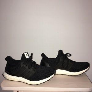 Used Women adidas, ultra boost.